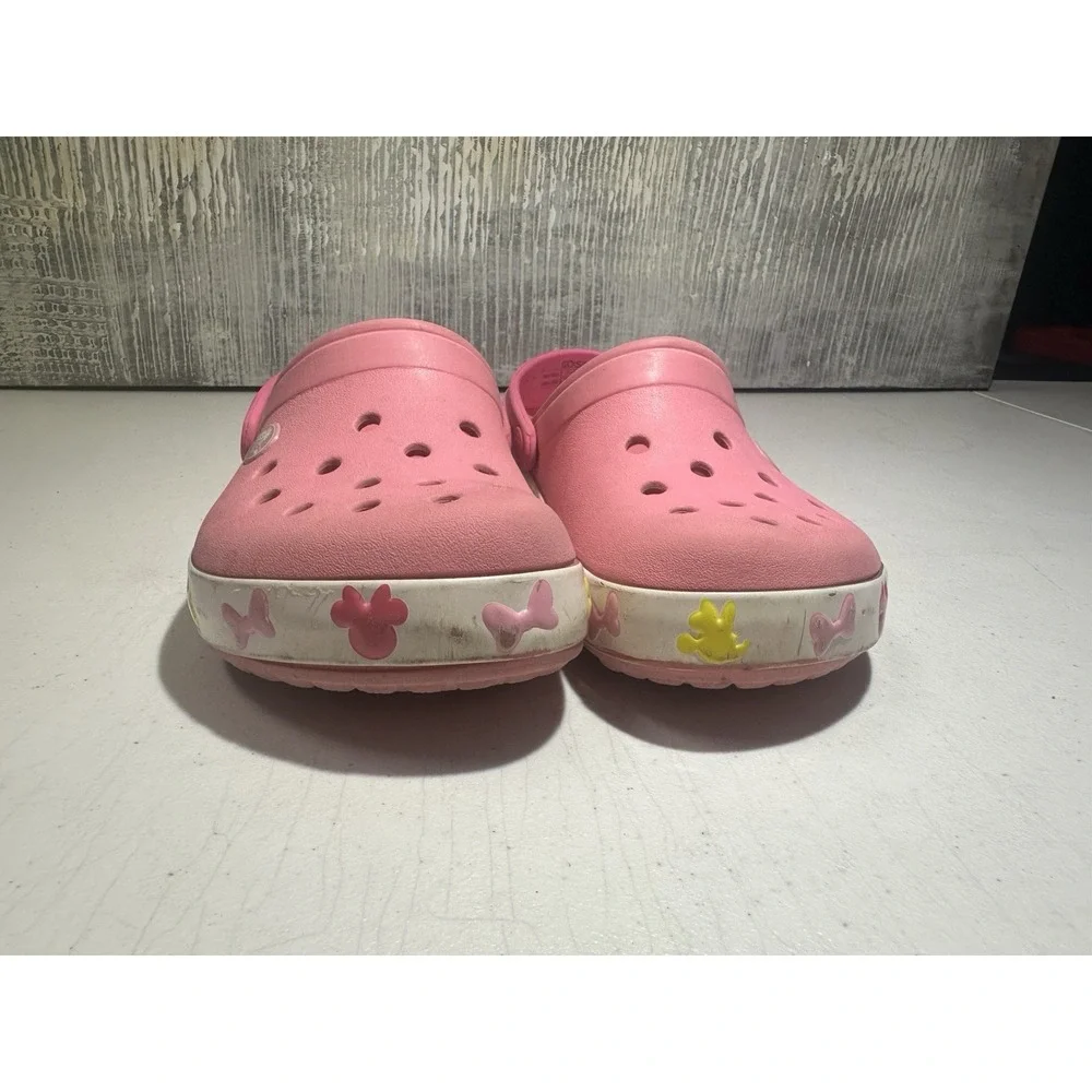 Crocs‎ Minnie Mouse Light-Up Clogs Girls, Size J1, Pink